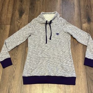 Woman’s Antigua K-STATE wildcats pullover size medium